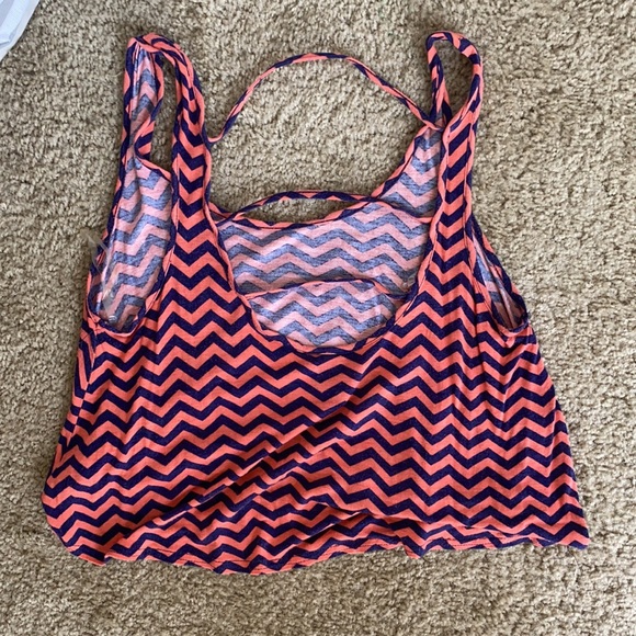 Assorted Tank Top Bundle - Picture 7 of 11